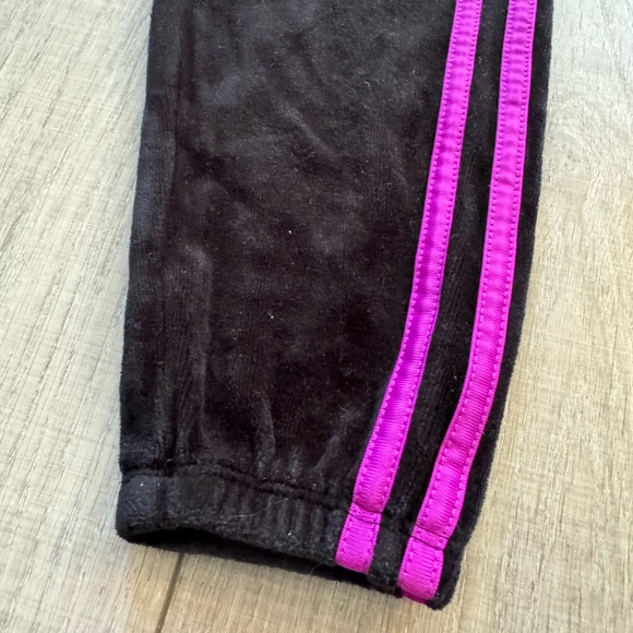 Adidas Girls Velour Track Pants - Picture 6 of 8
